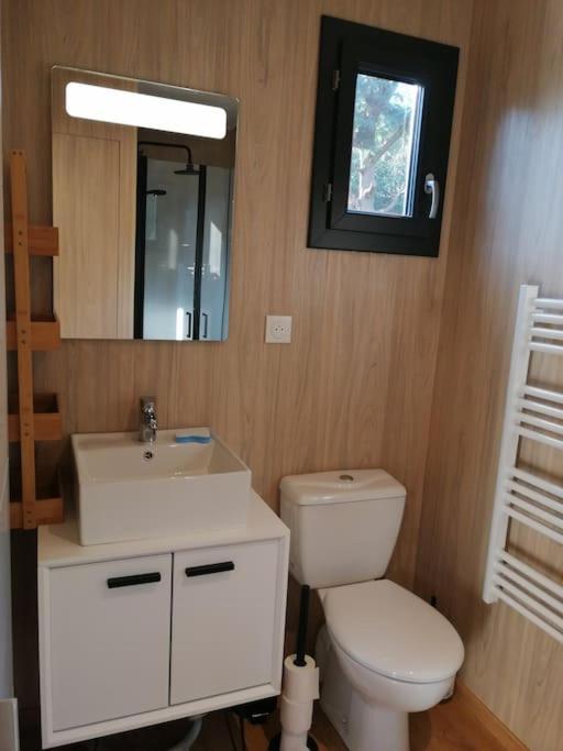 Joli Studio Climatise Avec Jacuzzi Prive Et Entree Independante Fréjus 외부 사진